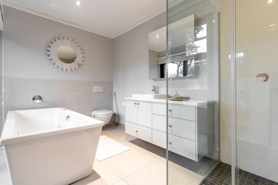 To Let 4 Bedroom Property for Rent in Stonehurst Mountain Estate Western Cape